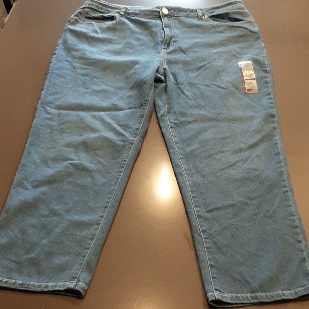 NOBO High Rise Mom Jean